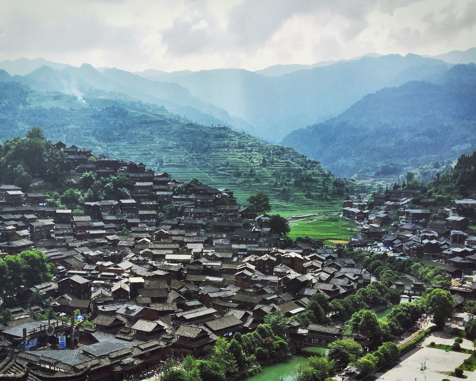 Du lịch Trung Quốc Khải Lý – Tây Giang 5 ngày